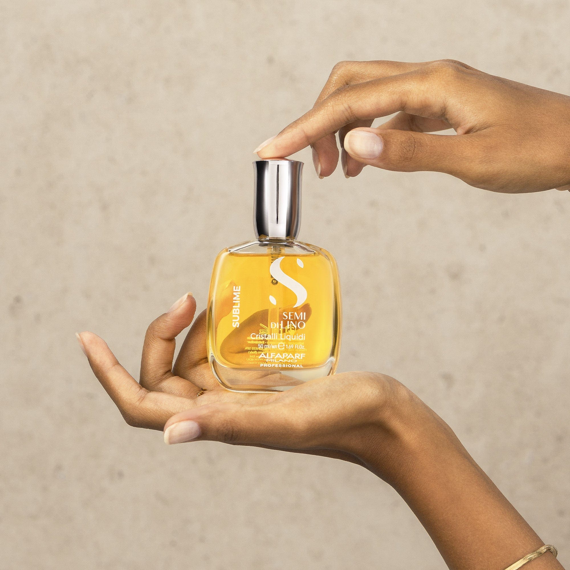 Alfaparf Aceite Capilar Alfaparf Semi di Lino Sublime Cristalli Liquidi 50 ml Roberta Beauty Club Tienda Online Productos de Peluqueria