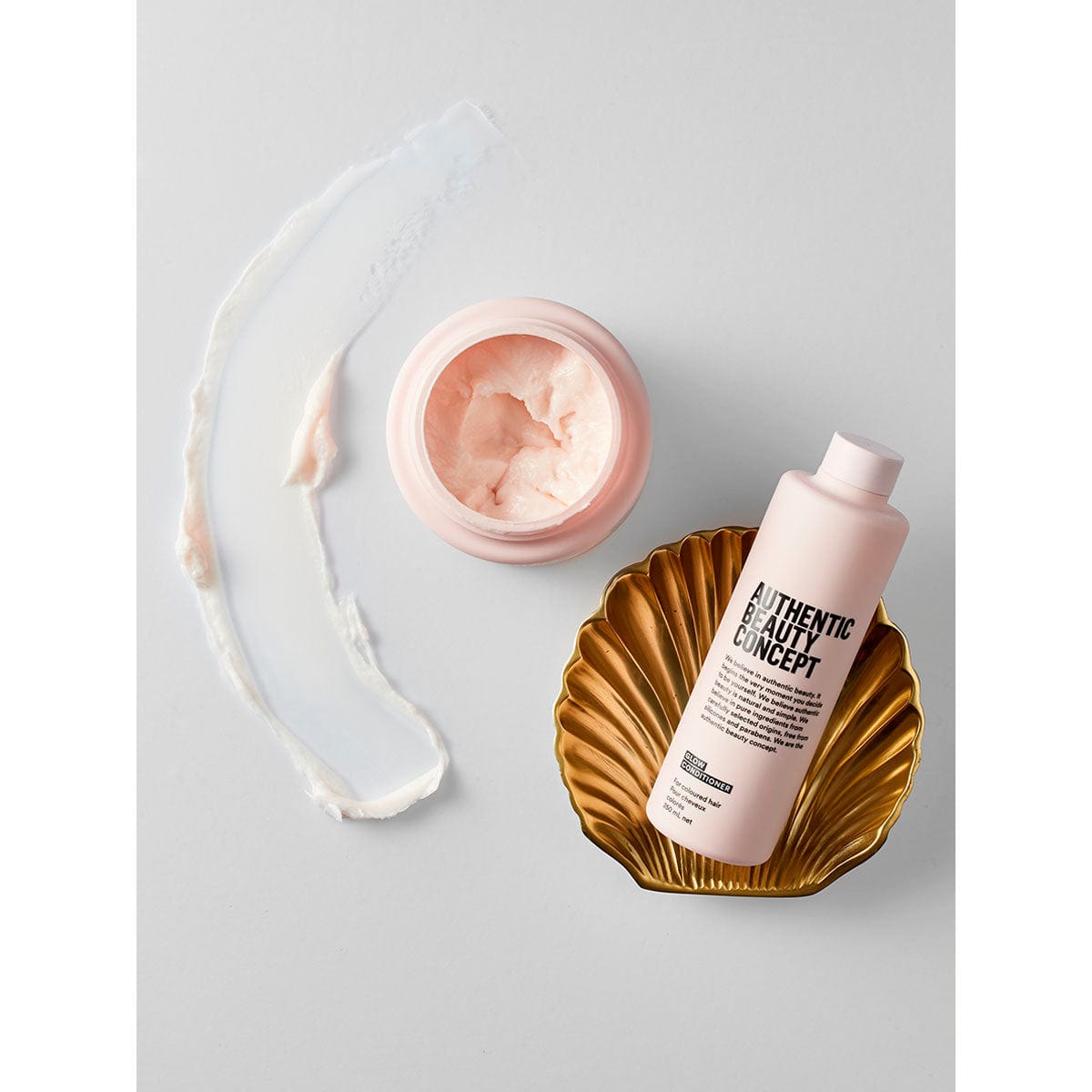 Authentic Beauty Concept Acondicionador GLOW Conditioner 250ml For Colored Hair Roberta Beauty Club Tienda Online Productos de Peluqueria