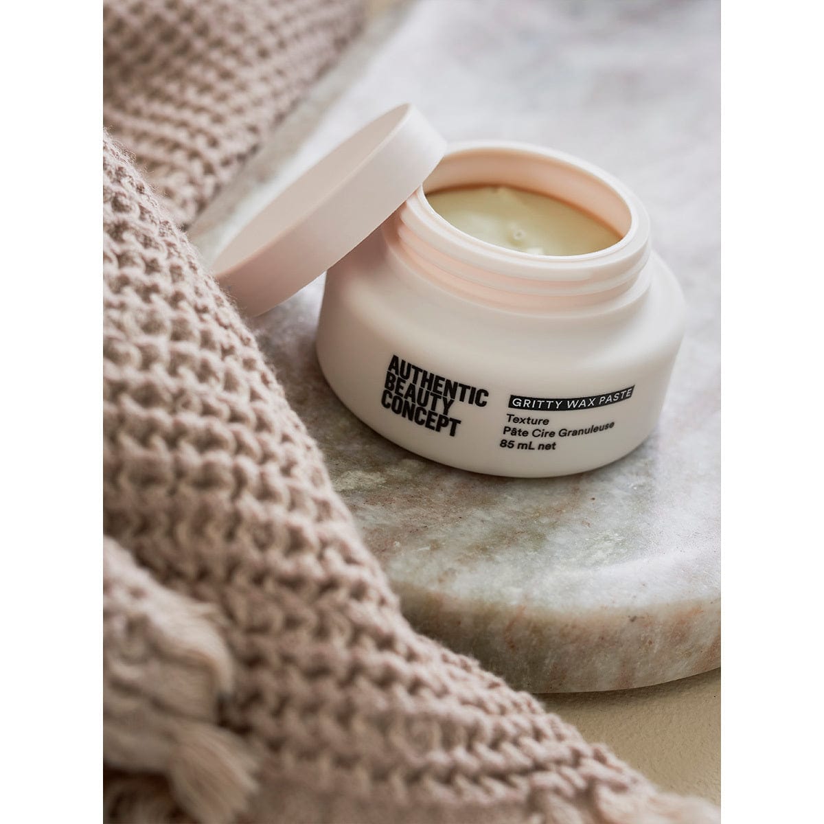 Authentic Beauty Concept Styling PASTA DE CERA EFECTO GRITTY 85ml Roberta Beauty Club Tienda Online Productos de Peluqueria