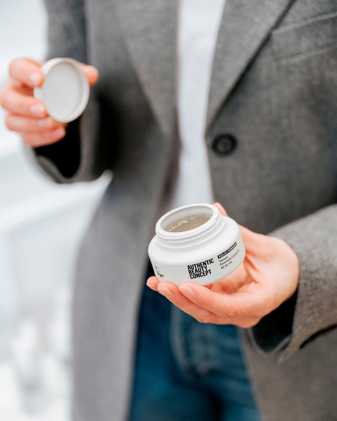 Authentic Beauty Concept Styling POMADA SÓLIDA 85ml Roberta Beauty Club Tienda Online Productos de Peluqueria