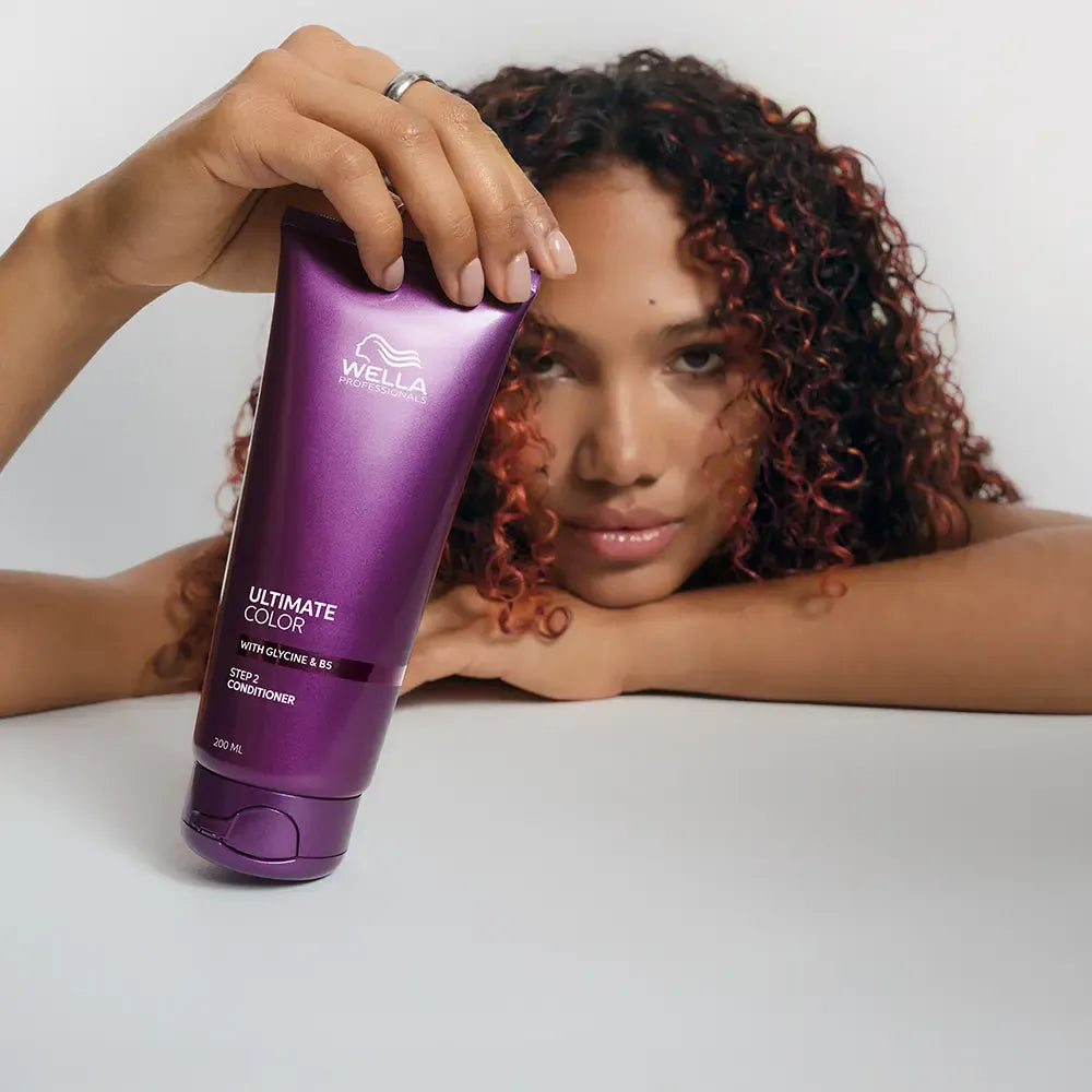 Wella Acondicionador Wella Acondicionador ULTIMATE COLOR reaviva y mantine color 200 ml Roberta Beauty Club Tienda Online Productos de Peluqueria