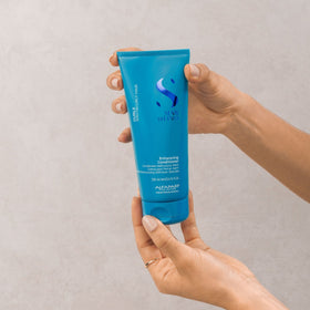 Alfaparf Acondicionador Alfaparf Semi di Lino Curls Enhancing Conditioner 200 ml Roberta Beauty Club Tienda Online Productos de Peluqueria