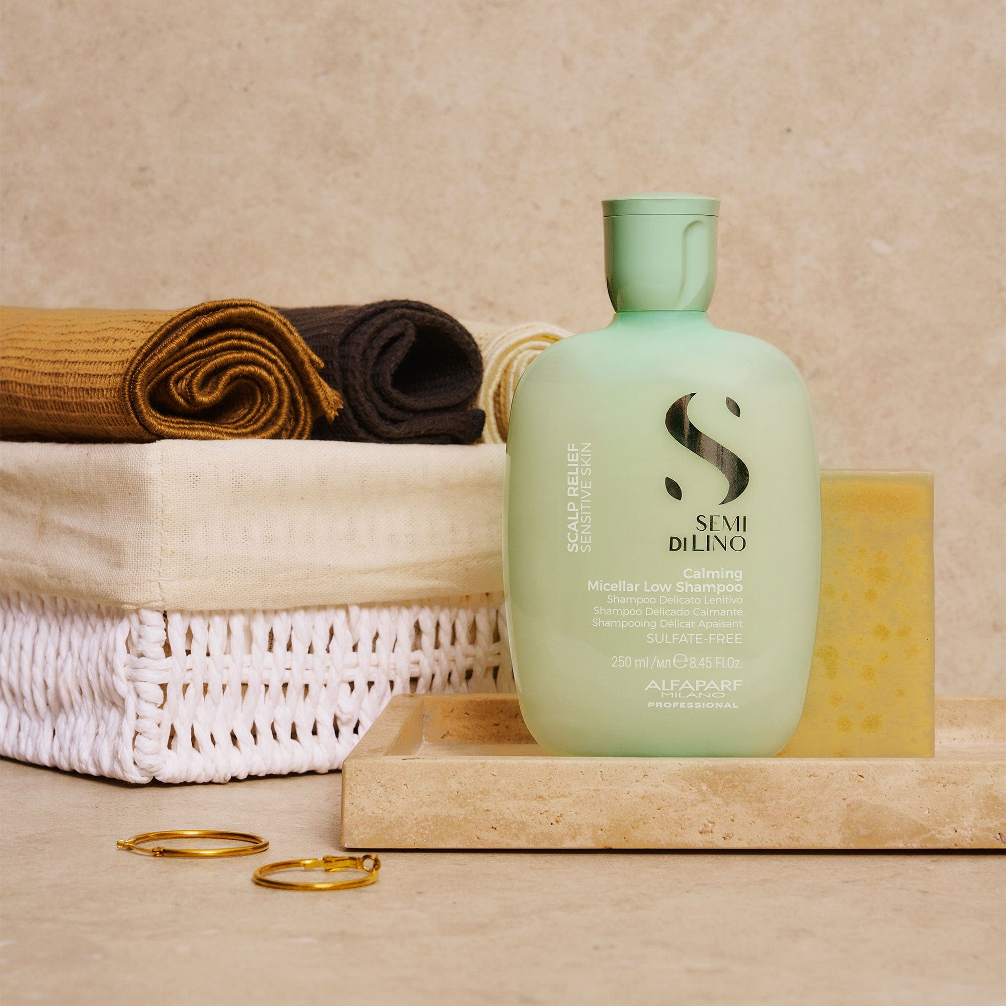 Alfaparf Champú Alfaparf Semi di Lino Scalp Relief Calming Micellar Low Shampoo 250 ml Roberta Beauty Club Tienda Online Productos de Peluqueria