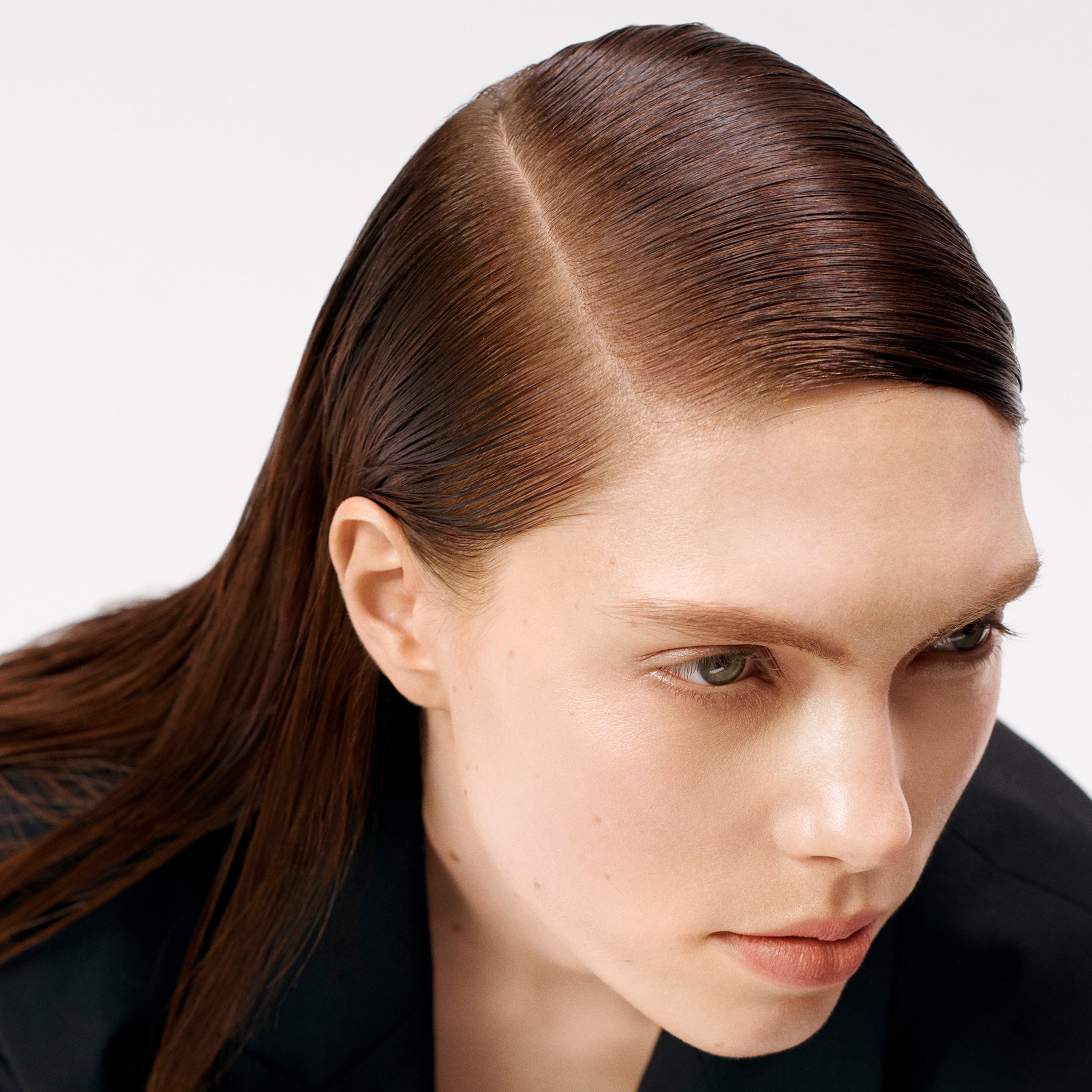 Sebastian Styling Sebastian Professional Shaper Zero Gravity Laca Fijación Suave 300ml Roberta Beauty Club Tienda Online Productos de Peluqueria